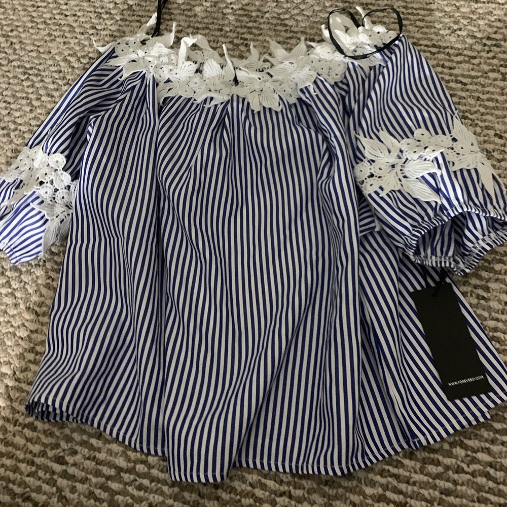 off shoulder shirt